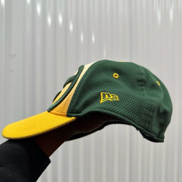 GreenBay Packers Fitted Hat - Picture 4 of 7